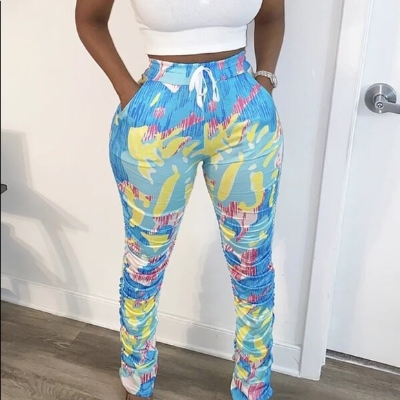 Two Piece Set - Picture 2 of 2